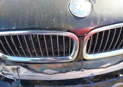 2003 BMW 745Li z USA, uszkodzony, nr VIN WBAGN63463DR09310